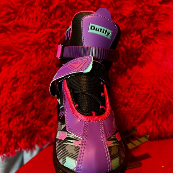 SOLD - Picture 5 of 13